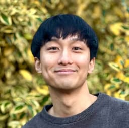 Mino Kim, analista de operaciones de seguridad y respuesta a incidentes en Protect AI y fundador de CareerSimulator