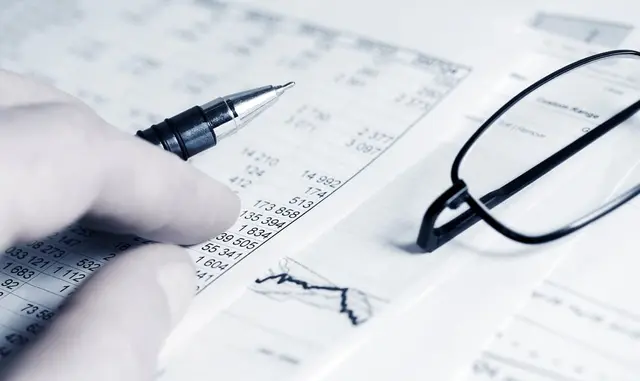 Financial Analysis of Insurance Companies – Industry Overview and Analysis of Financial and Regulatory Reporting