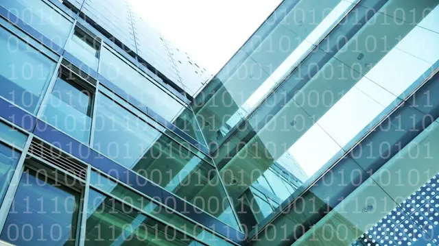 Fundamentos TIC para profesionales de negocios: Ciberseguridad e Implicaciones sociales