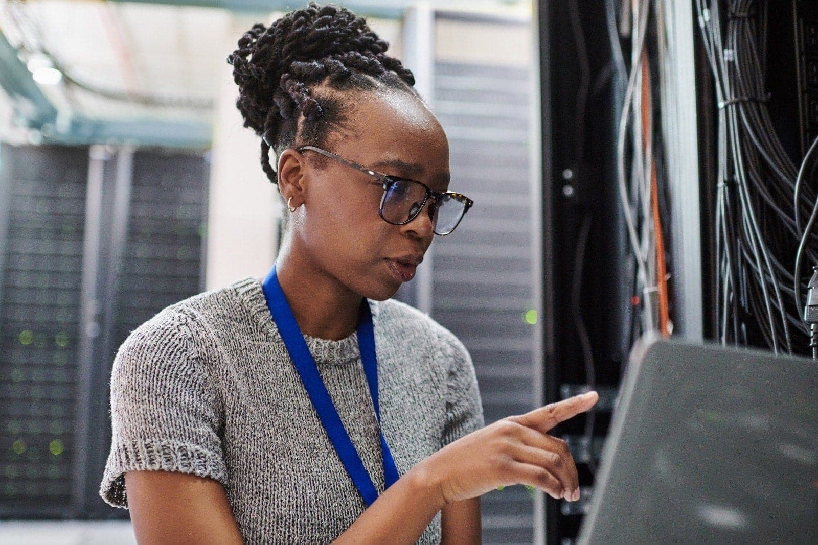 Compare online computer engineering master’s programs edX